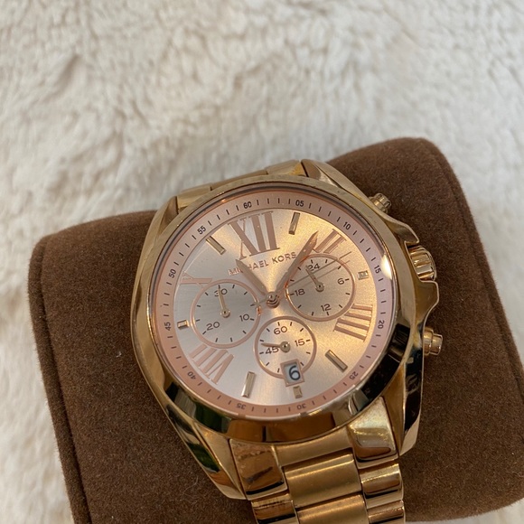 Michael kors rose gold watch - Picture 3 of 4